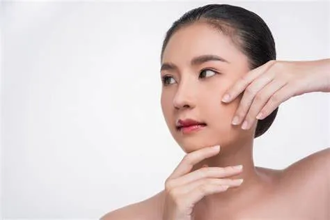 Những điều cần lưu ý trước và sau khi căng da mặt không phẫu thuật