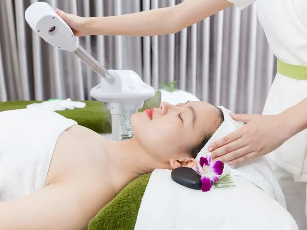 Quy Trình Chăm Sóc Da Mặt Chuyên Sâu Tại Spa Diễn Ra Như Thế Nào?